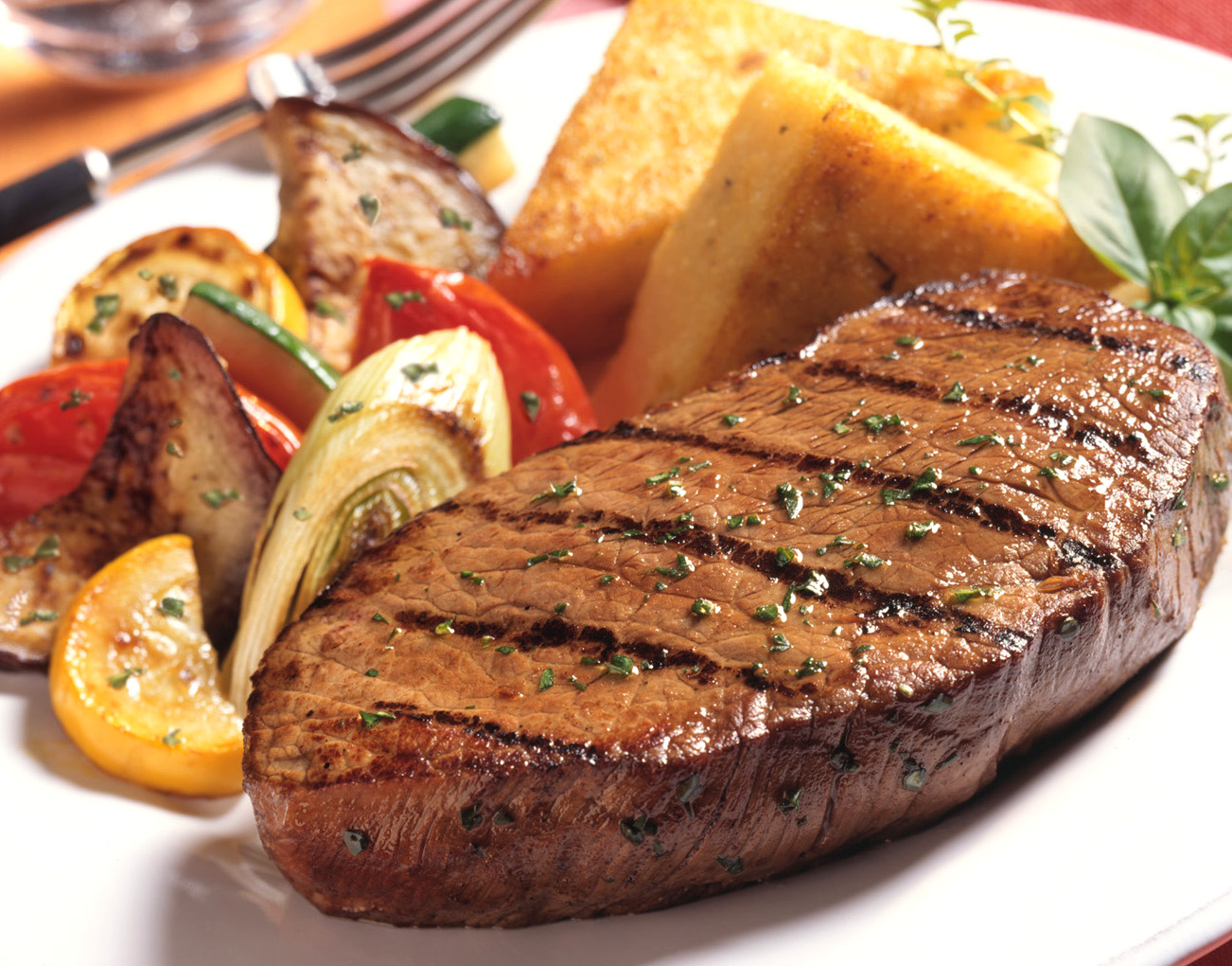 Grilled Pepper Steak Grilled Pepper Steak picture